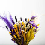 Pampas Bouquet με Μωβ-Κίτρινα Αποξηραμένα Λουλούδια